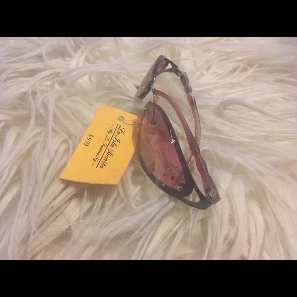 SMALL GLASSES - Picture 2 of 3